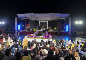 حضور ۲۰۰۰۰ نفری شهروندان در جشنواره شهر رمضان بوستان لاله